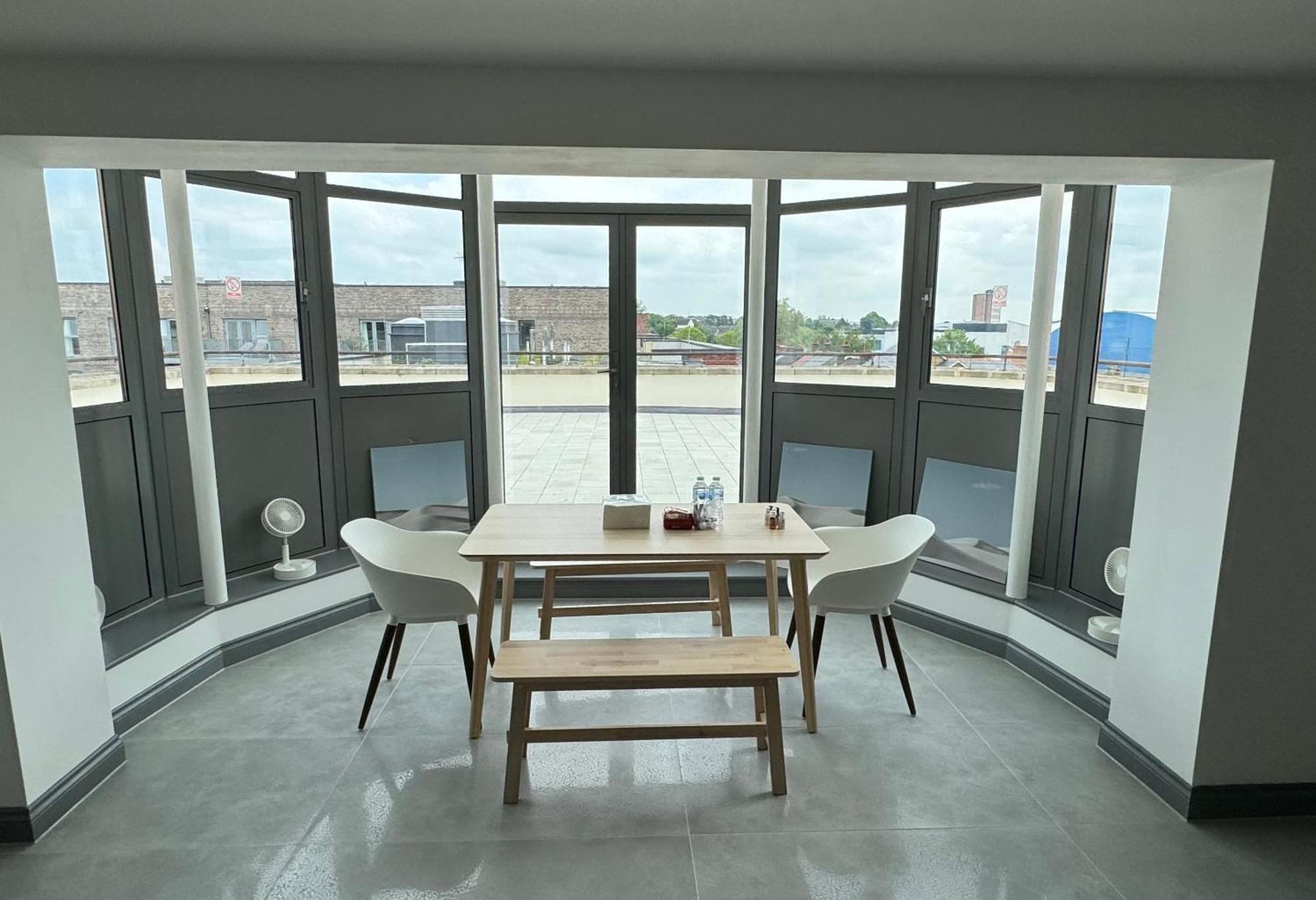 Long Letting - Luxurious 3 Bedroom Penthouse In City Centre - Parking Included! Chelmsford Exterior foto