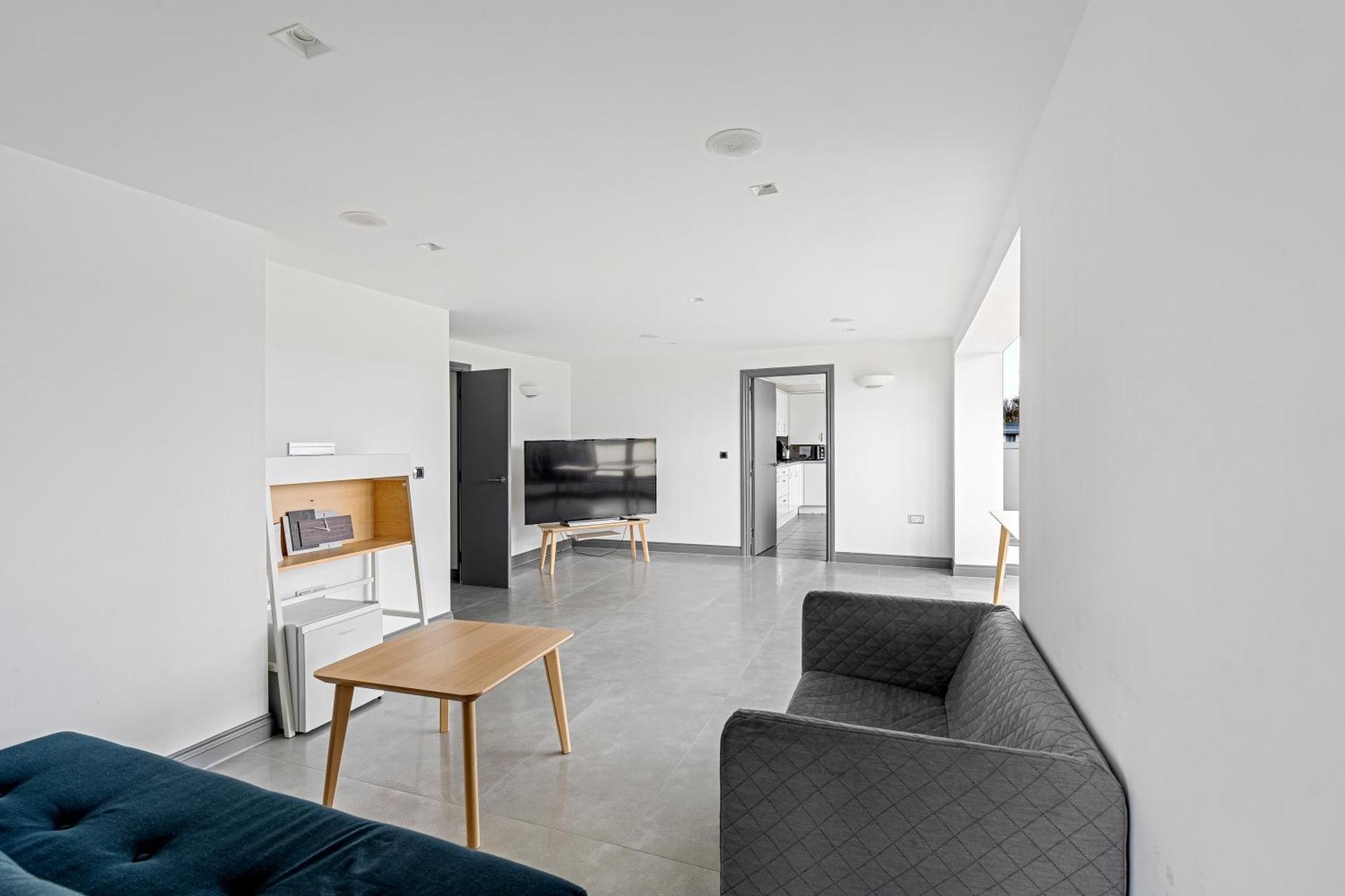 Long Letting - Luxurious 3 Bedroom Penthouse In City Centre - Parking Included! Chelmsford Exterior foto